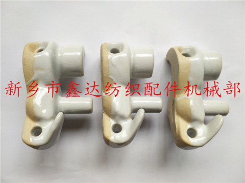 整經(jīng)機瓷船、瓷梳（五眼板）